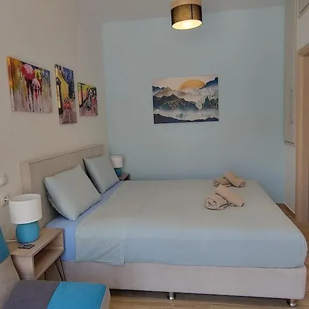 Modern 1 In The Center Of Skiathos